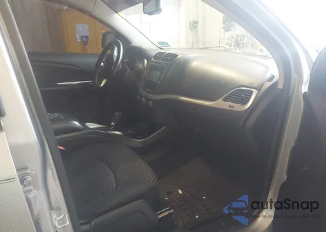 2017 Dodge Journey Sxt Awd z USA, uszkodzony, nr VIN 3C4PDDBG5HT527518